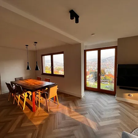 Διαμέρισμα Urban Oasis - Panoramic View Near Old Town Σαράγεβο